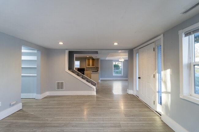 Photo - 308 N Harrison St