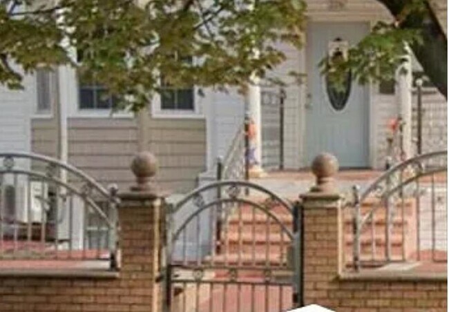 Photo - 226 Duncan Ave