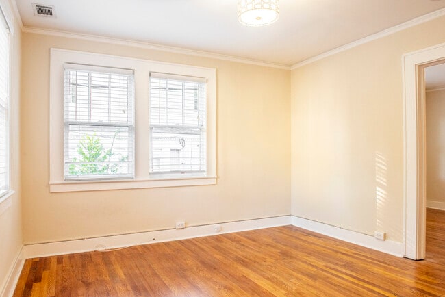 Photo - Renovated 1 bedroom apartment Unit B