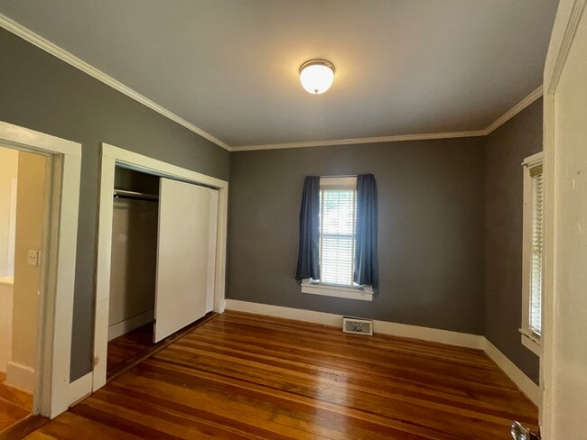 Photo - 116 School St