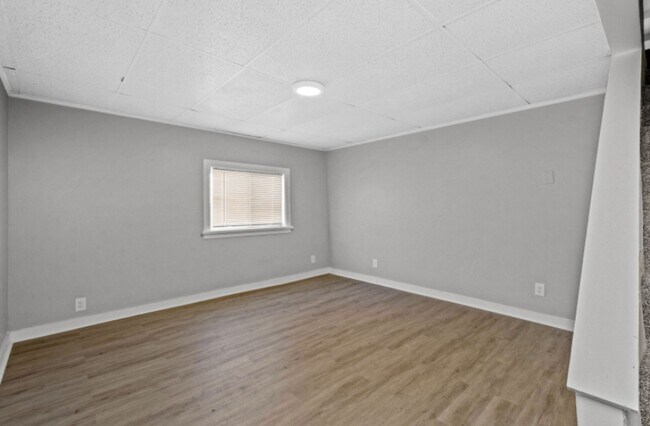 Photo - 2701-2703-2703 Oakley Wy Unit 2701