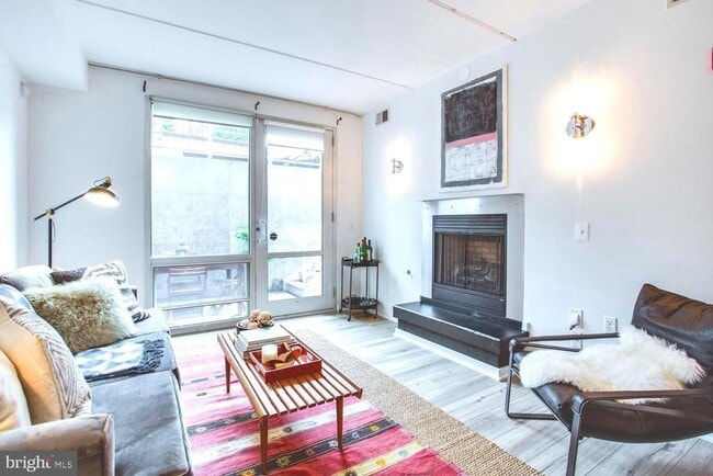 Photo - 1445 Church St NW Apartment Unit 2