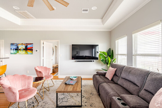 Building Photo - 818 Johnson Crawford Cir Unit ID1223257P Rental