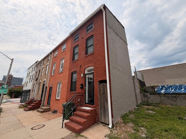 Photo - 1310 Gough St