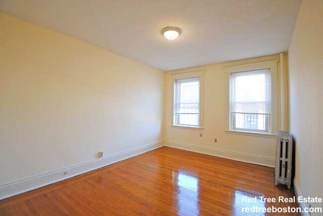 Photo - 19 Queensberry St Unit 22