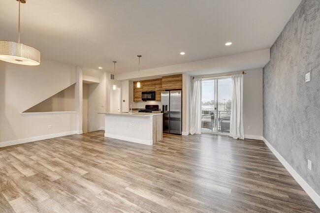 Photo - $2,795 - 3 bed, 3.5 bath located in Lakewood with AC, and In Unit Laundry!