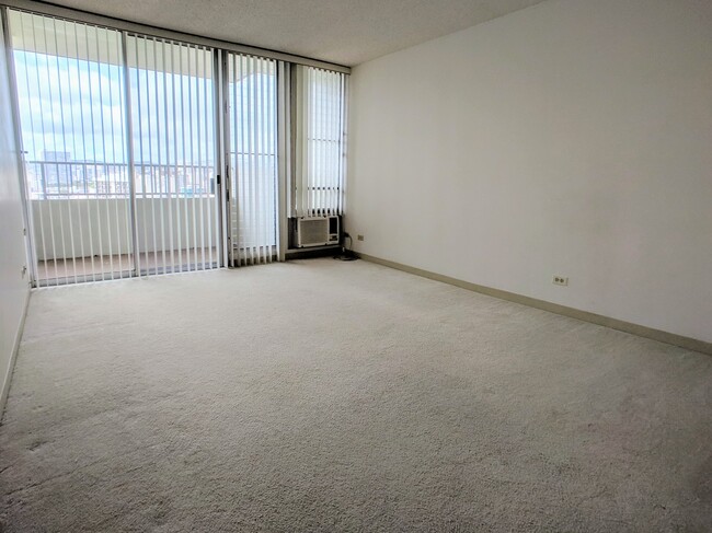 Partly Furnished Pet Friendly 1-bedroom 1-... - Partly Furnished Pet Friendly 1-bedroom 1-... Condo Unit 18c