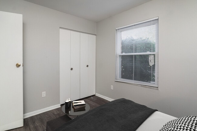 Englewood Villas & Residences