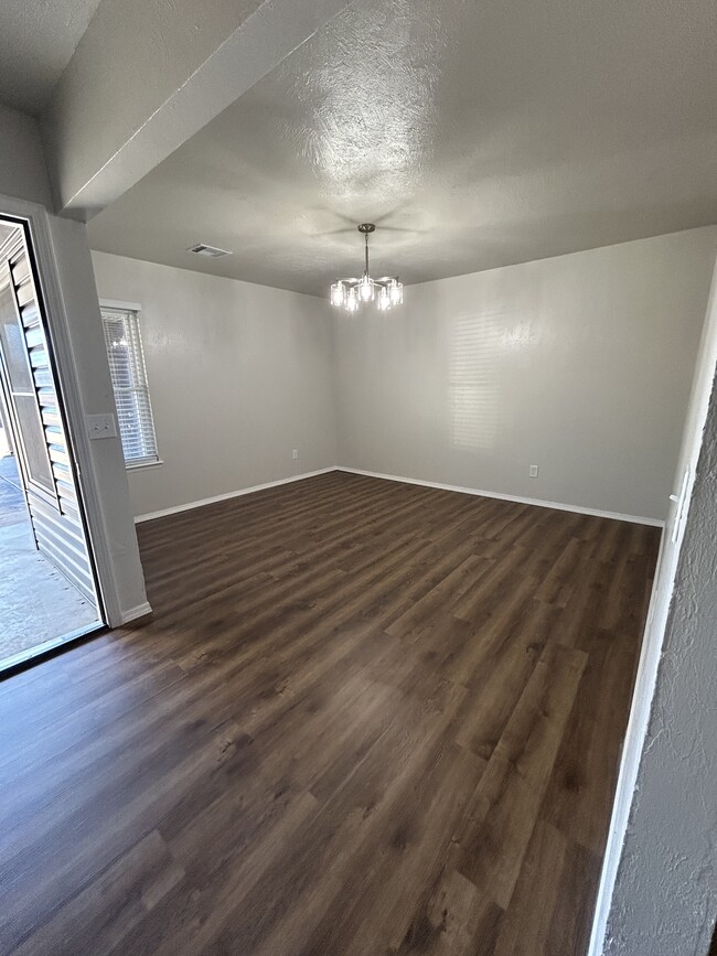 Photo - 1125 NW 105th St