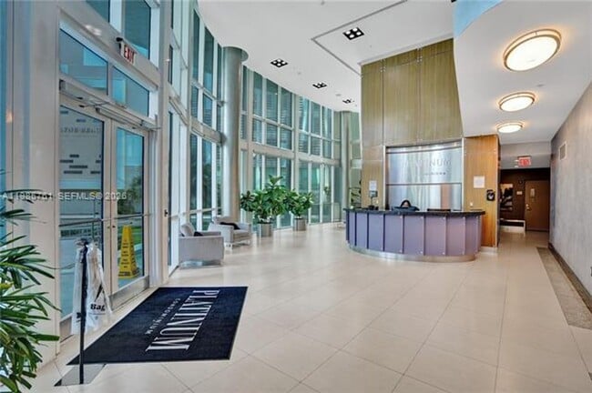 Photo - 480 NE 30th St Unit 480 NE 30th St # 1007