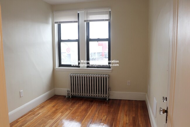 Photo - 53 Fellsway W Unit 18