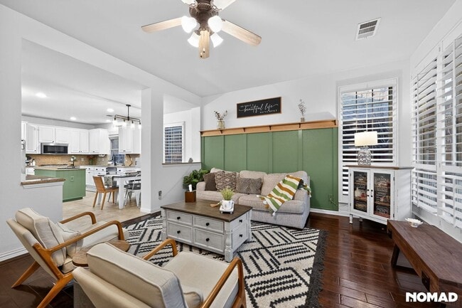 Photo - 1128 Wilson Dr