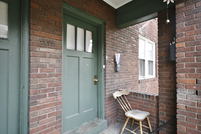 Photo - 1718 Montier St Unit 2nd Floor