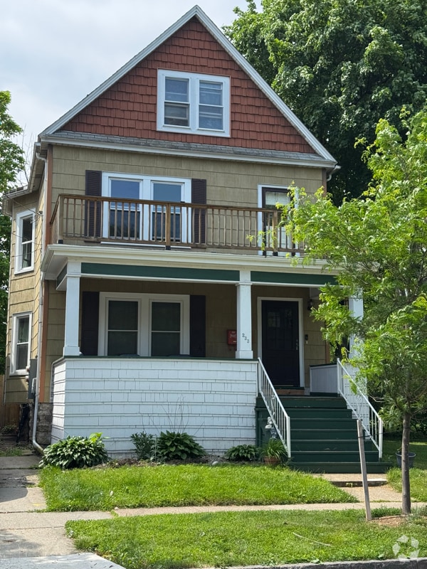 Building Photo - 233 Bird Ave Rental