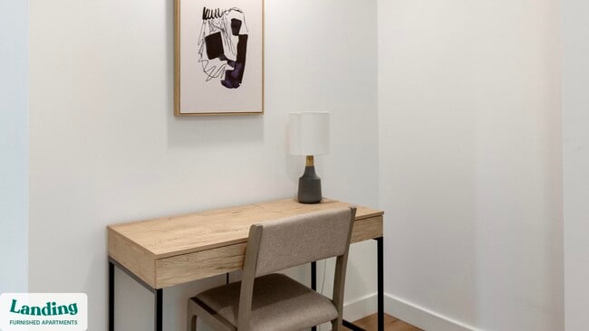 Photo - 632 Howard Rd SE Unidad 1132