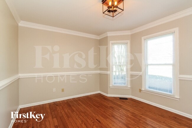 Photo - 1363 Mistletoe Ridge Pl NW