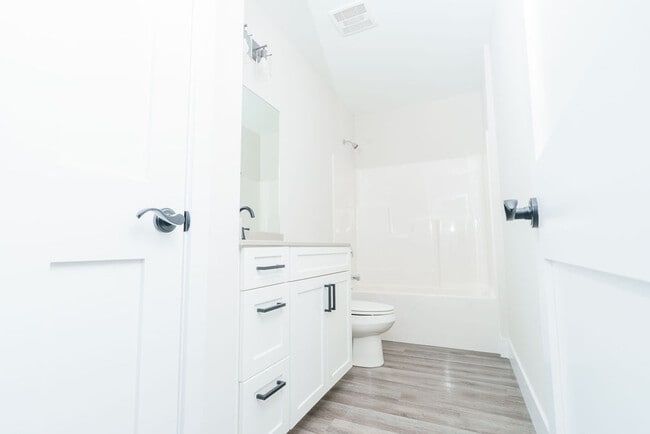 Photo - Riverwalk Apartments Unit 203