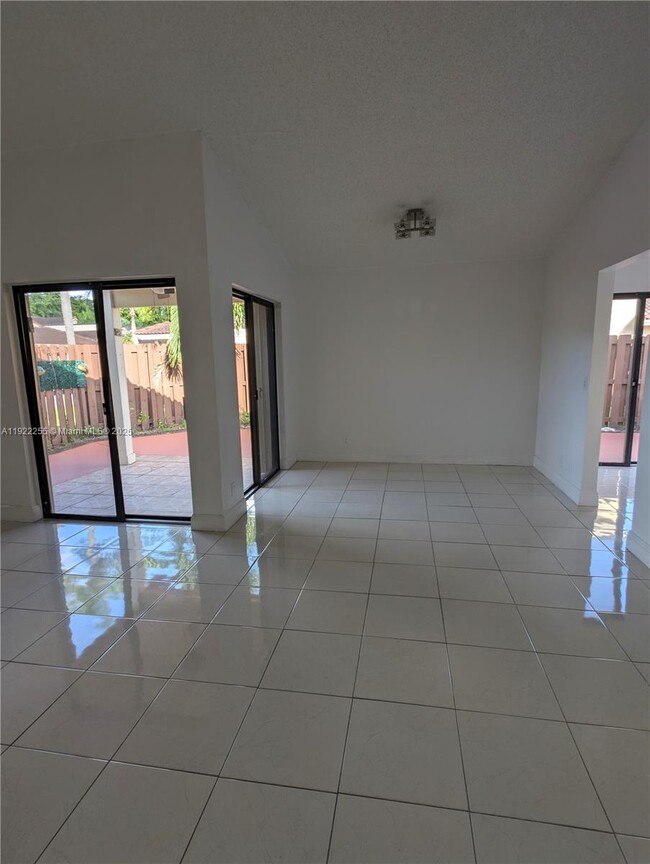 Photo - 6551 NW 170th Terrace