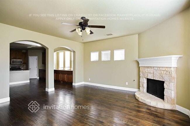 Photo - 1204 Litchfield Ln