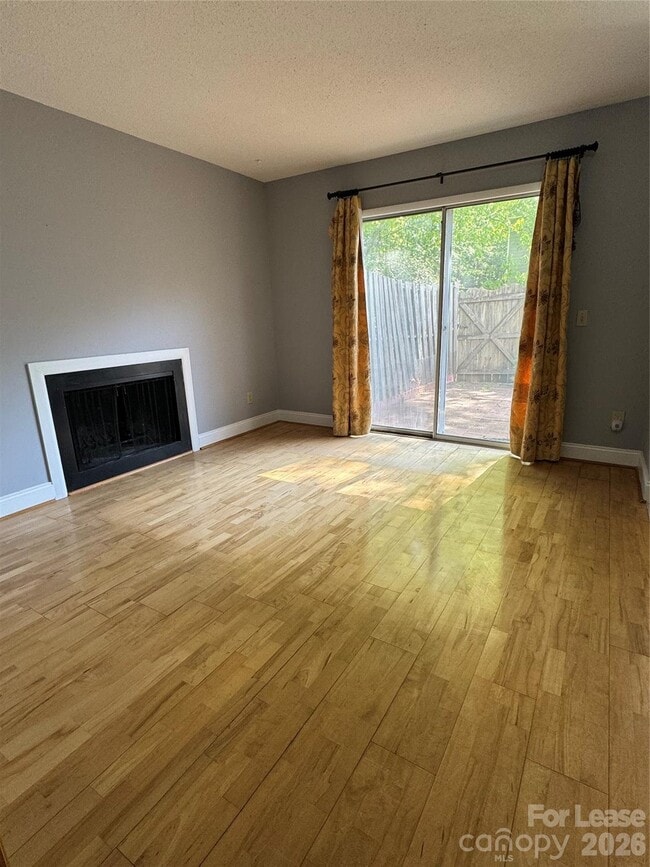 Photo - 3282 Heathstead Place