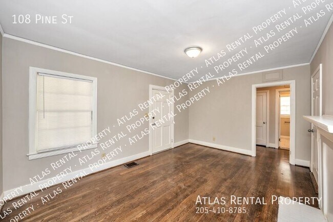 108 Pine St