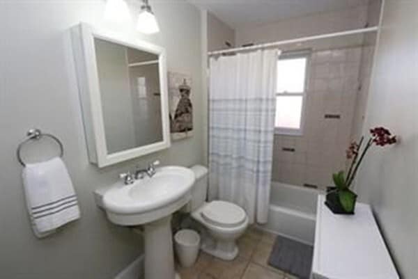 71 Saint Marys St Unit 3##