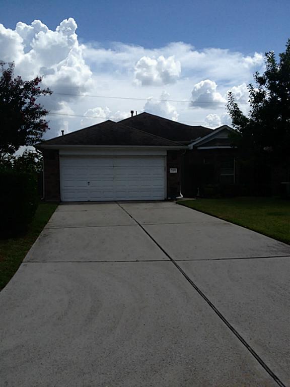 Photo - 2205 Highland Crossing Dr
