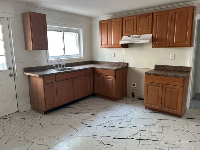 Building Photo - 404-452 NY-52 Unit 1 Rental