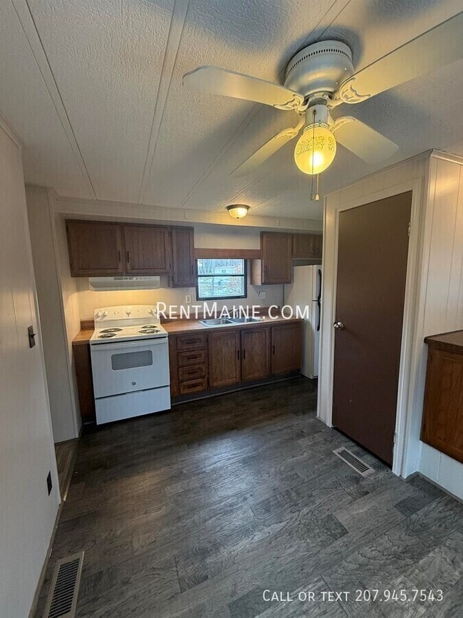 Photo - 81 Sweet Fern Dr