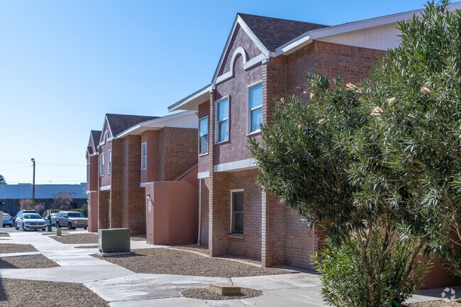 Woodcrest Apartments