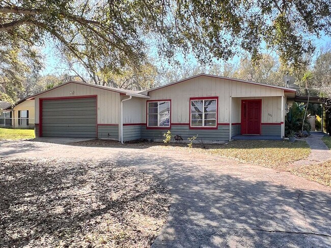 Photo - Spacious 3-Bedroom, 2-Bathroom in Winter H...