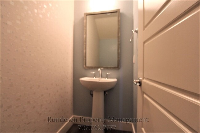 Photo - 5350 Kelliann Pl