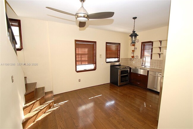 Photo - 1525 Pennsylvania Ave Unidad 2