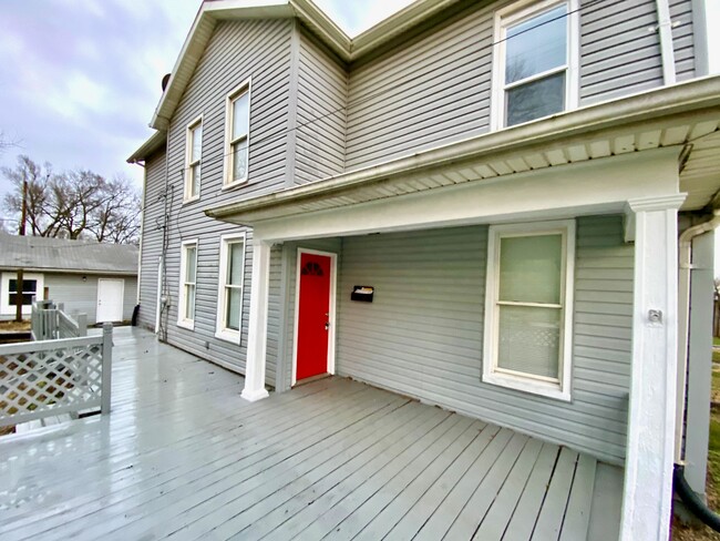 Photo - 515 Crawford St