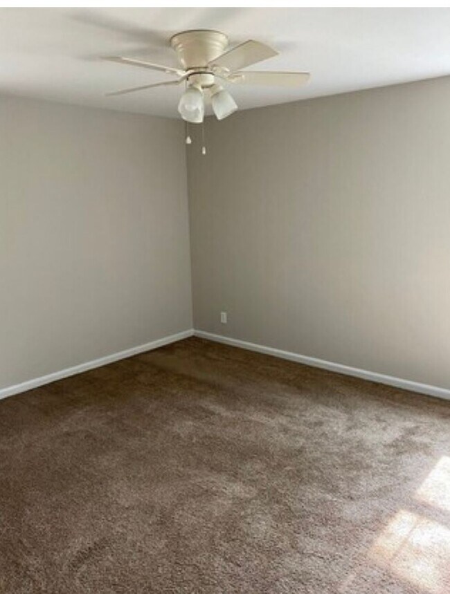 Photo - Cute Midtown 2 Bedroom Duplex