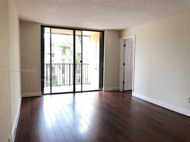 Photo - 14301 N Kendall Dr Unit 309B