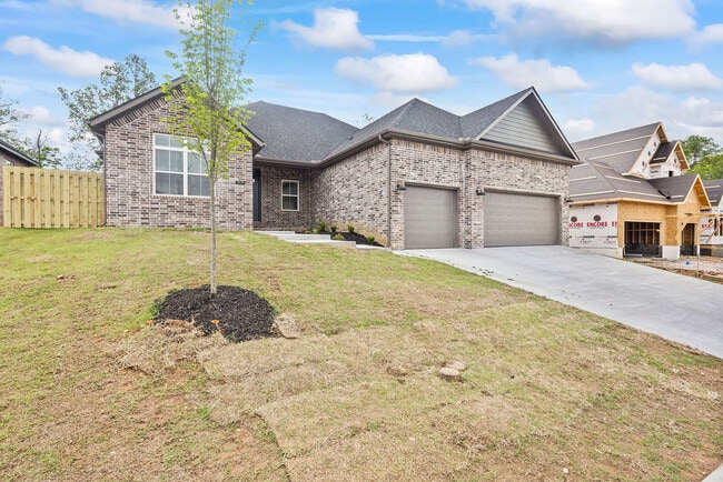 Photo - 1509 Padova Ave