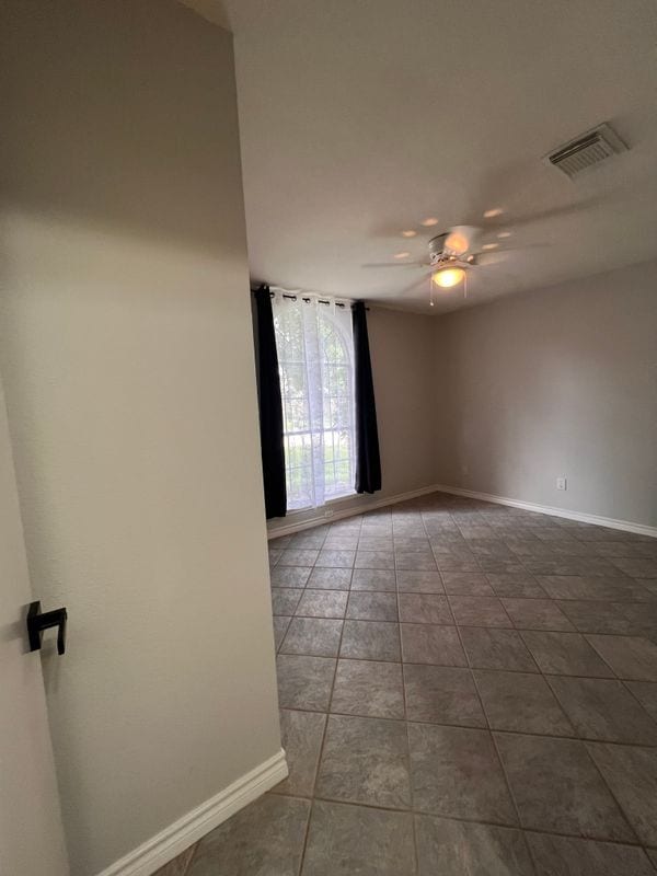 Photo - 5818 Toddington Rd