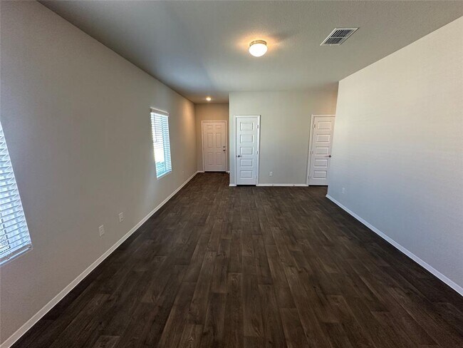 Photo - 2703 Towy Rd