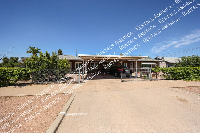 Photo - 160 S Hibbert-1 Unit 1