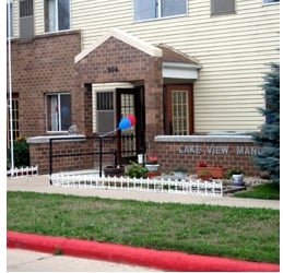 Photo - Lakeview Manor