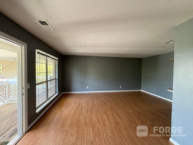 Photo - 102 Calhoun St