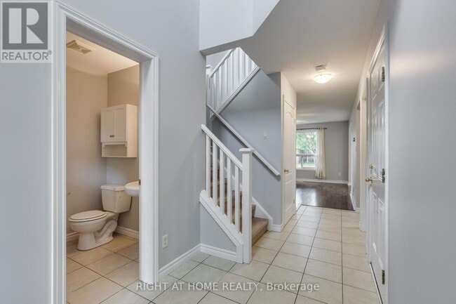 Photo - 2206 Coronation Dr