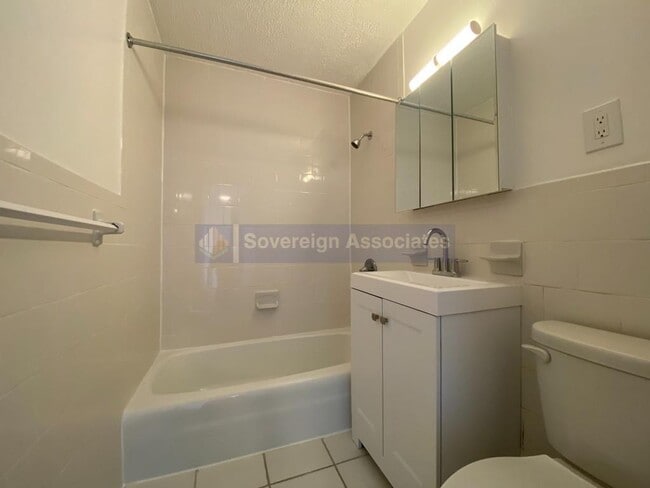 Photo - 3333 Broadway Unit C28D