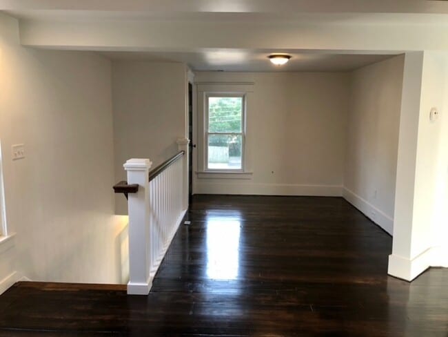 Photo - 410 Olive St