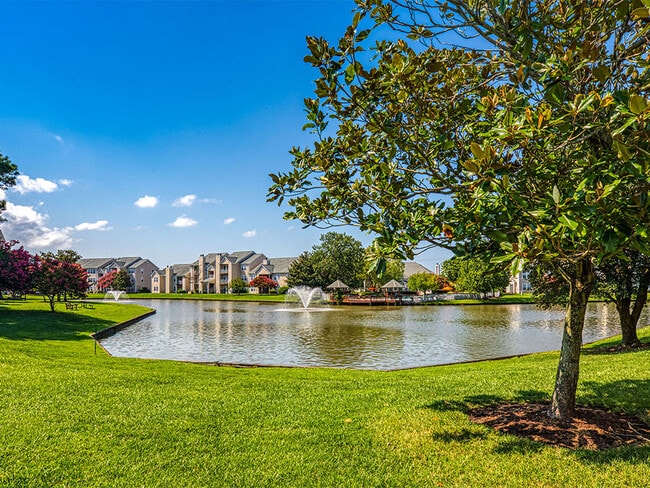 Vida junto al lago - Latitudes Apartments