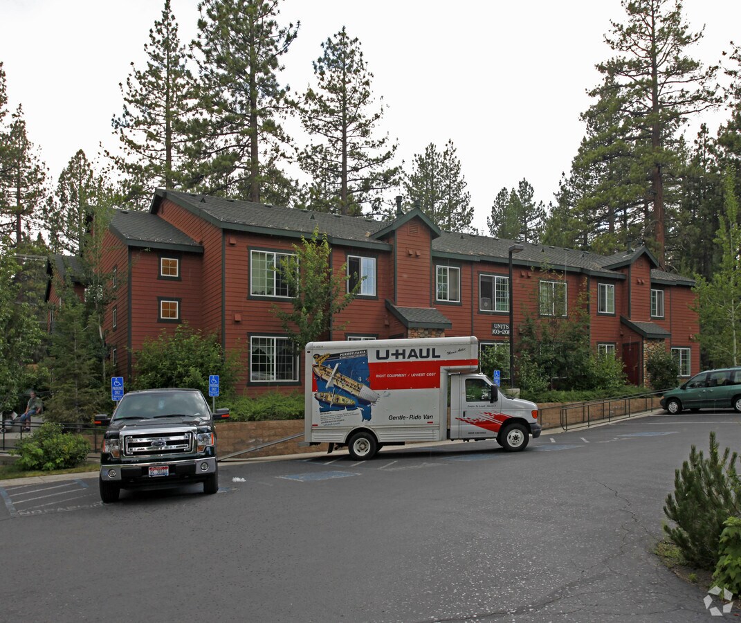 Photo - Sky Forest Acres Apartments