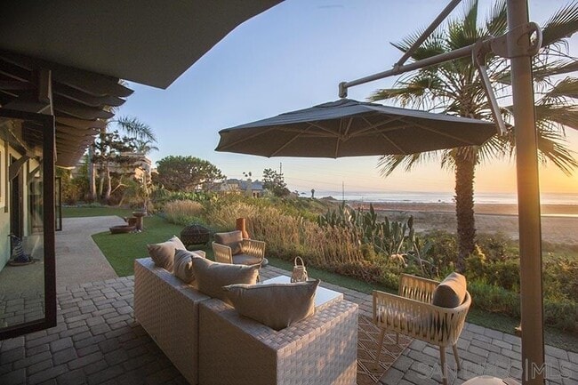 Photo - 835 Seabright Ln