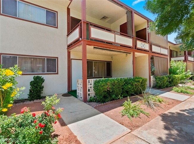 Photo - 350 E Desert Inn Rd Unit C203