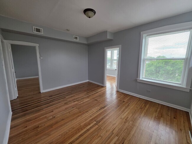 Photo - 4315 W 15th St Unit 3